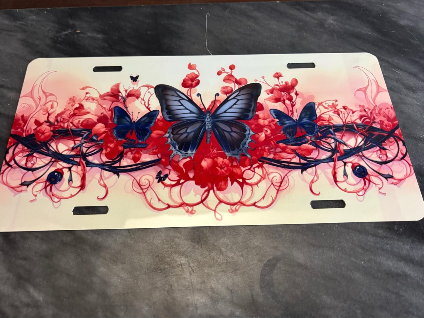 π Personalized License Plates β Make Your Ride Stand Out! π