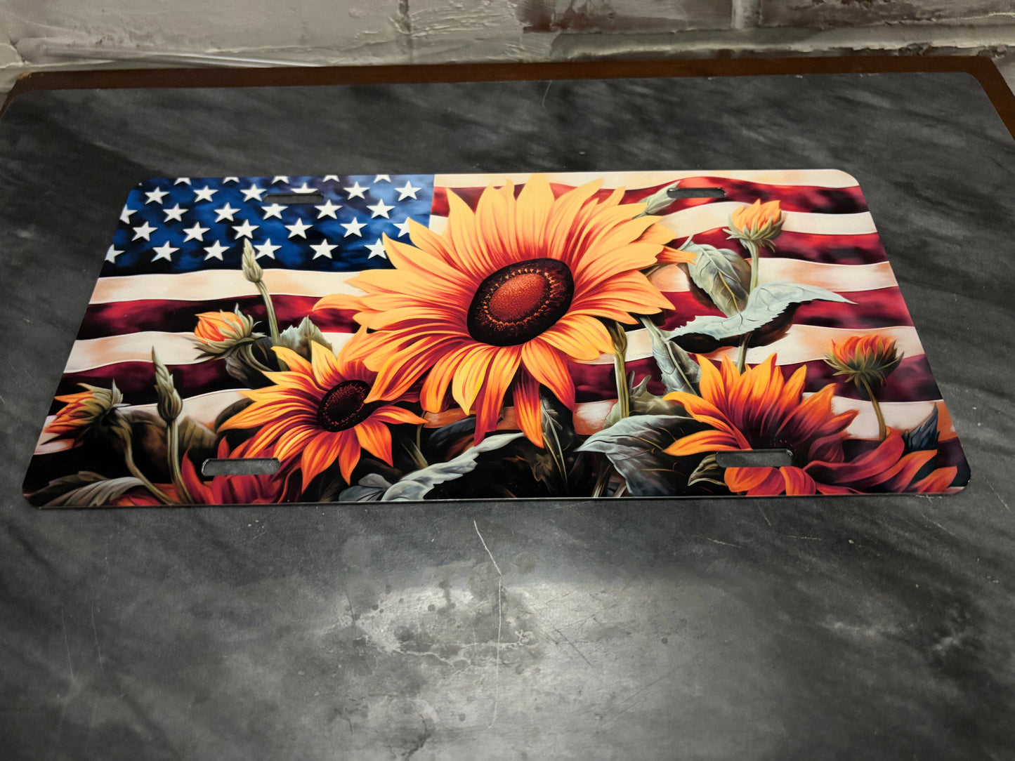 π Personalized License Plates β Make Your Ride Stand Out! π