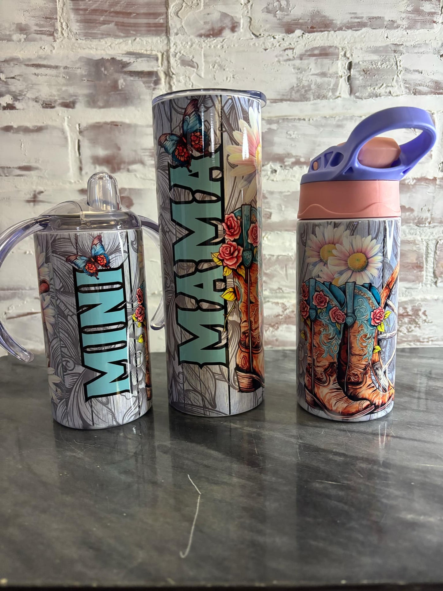 Mommy & Me Matching Tumblers – Stay Hydrated in Style!